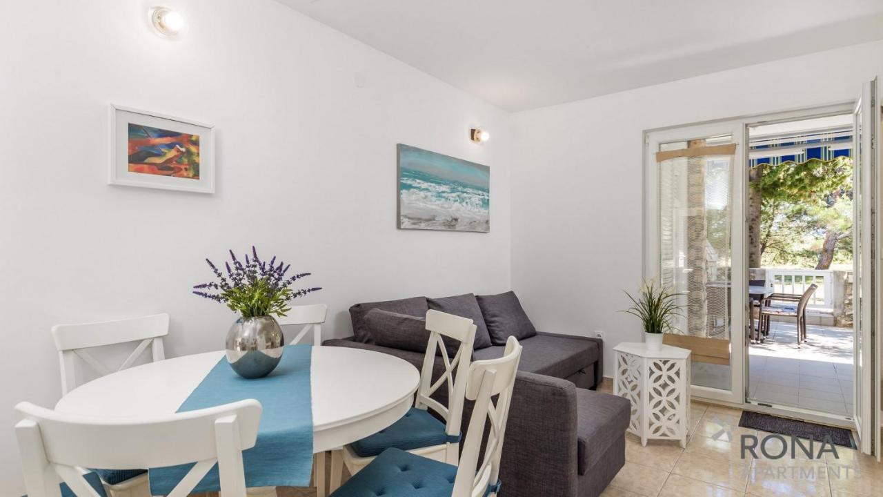 Rona Apartment Flower 1 And Flower 2 Novalja Exterior photo